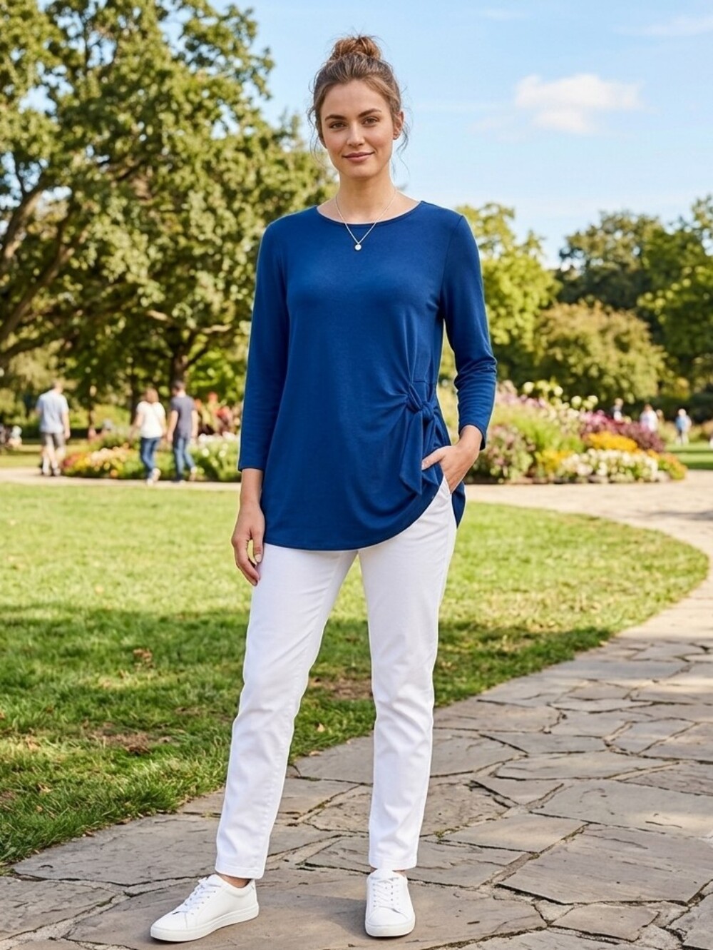 Elle Vibrant Blue Knit Top with Crew Neck